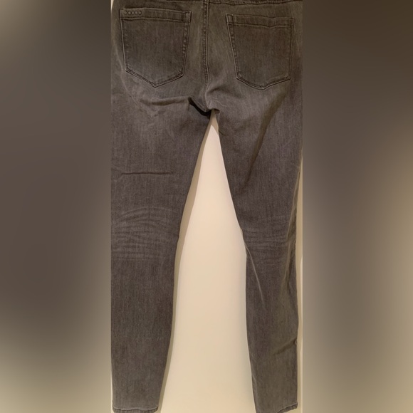 Blank NYC - Women's Spray-On Jeans (grey-size 28) - Picture 4 of 6